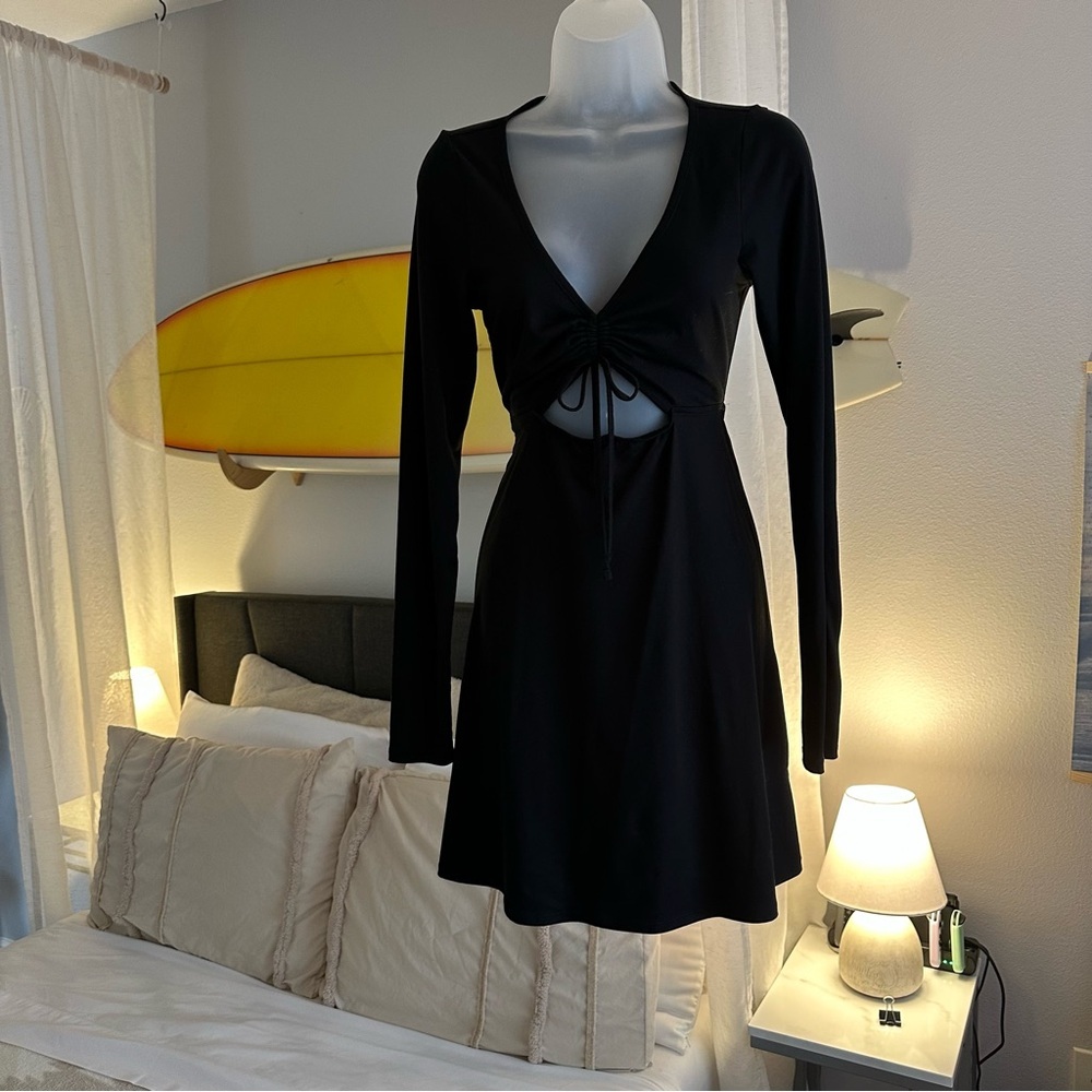 Hollister Knit Soft Drapey Cinched Cutout Long Sleeve A-Line Dress, Medium LONG - Picture 2 of 12